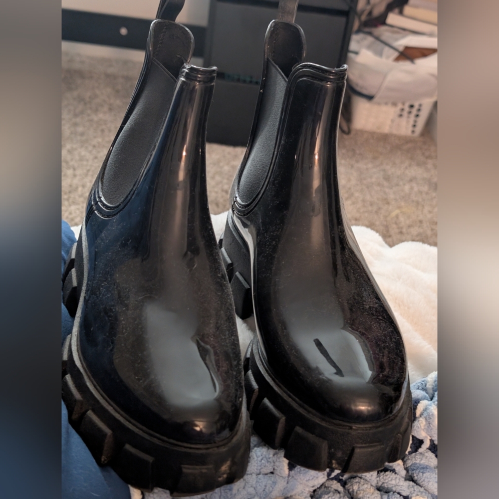Maurices Black Ankle Boots
